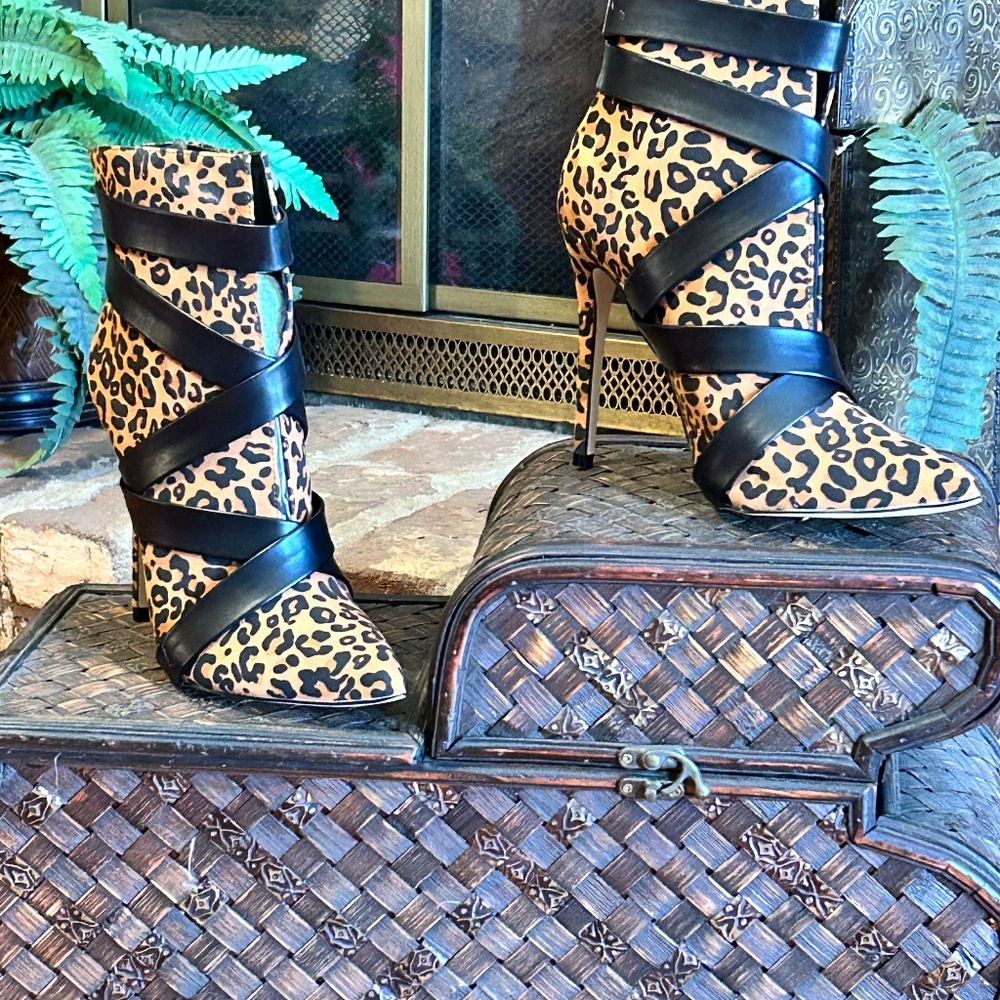 Ankle boots